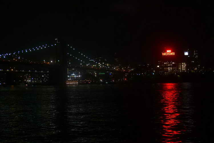 USA_2016-07-25 21-21-00_P1130551